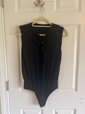 Heyson Sleeveless Black One-Piece Bodysuit Size Medium